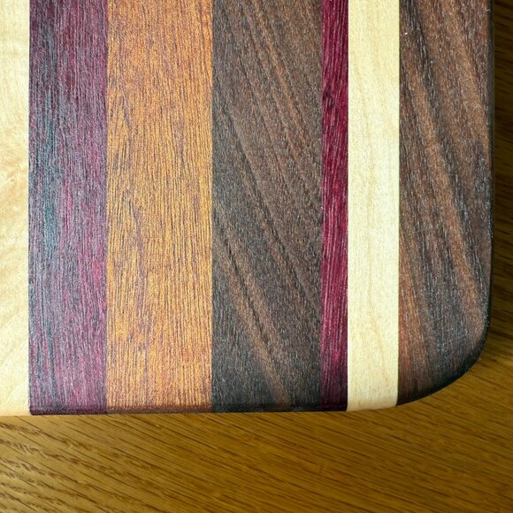 Cutting Board Maple / Walnut / Sepele / Purple Heart Hardwoods - Picture 4 of 6